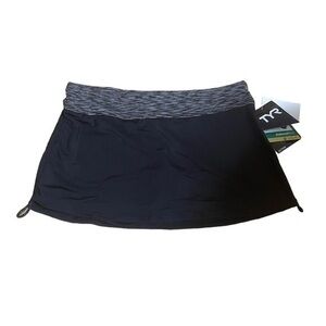 TYR Sonoma Della Skort - Black - Size Medium - NWT